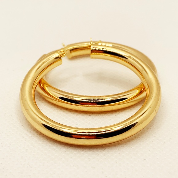She Thick gold plated chunky hoops A large pair - Picture 3 of 8